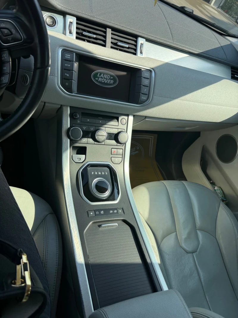 Land Rover Range Rover Evoque, снимка 10 - Автомобили и джипове - 52661966