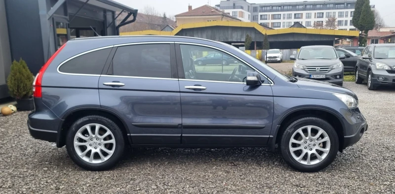 Honda Cr-v 2.0 i-VTEC 4x4 Екзекютив!Навигация!, снимка 4 - Автомобили и джипове - 52875895