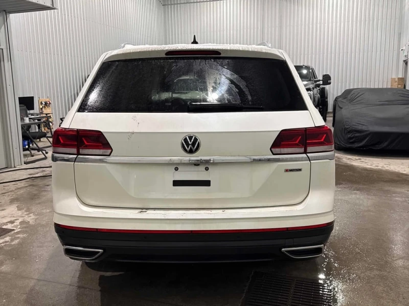 VW Atlas * Highline * CARFAX * БЕЗ ПЪРВОНАЧАЛНА ВНОСКА, снимка 4 - Автомобили и джипове - 53080312