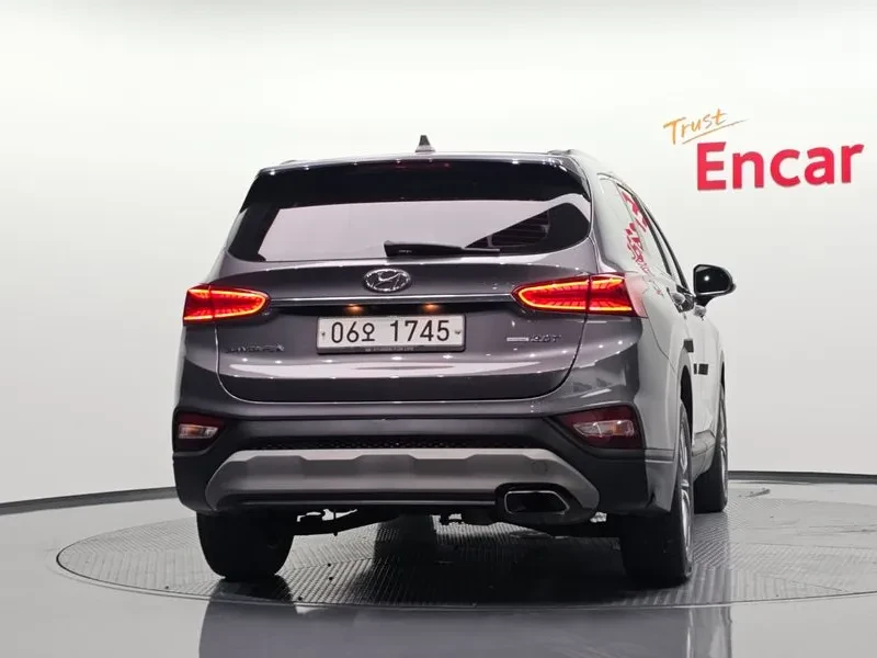 Hyundai Santa fe GASOLINE 2.0T 4WD PREMIUM, снимка 3 - Автомобили и джипове - 55307532