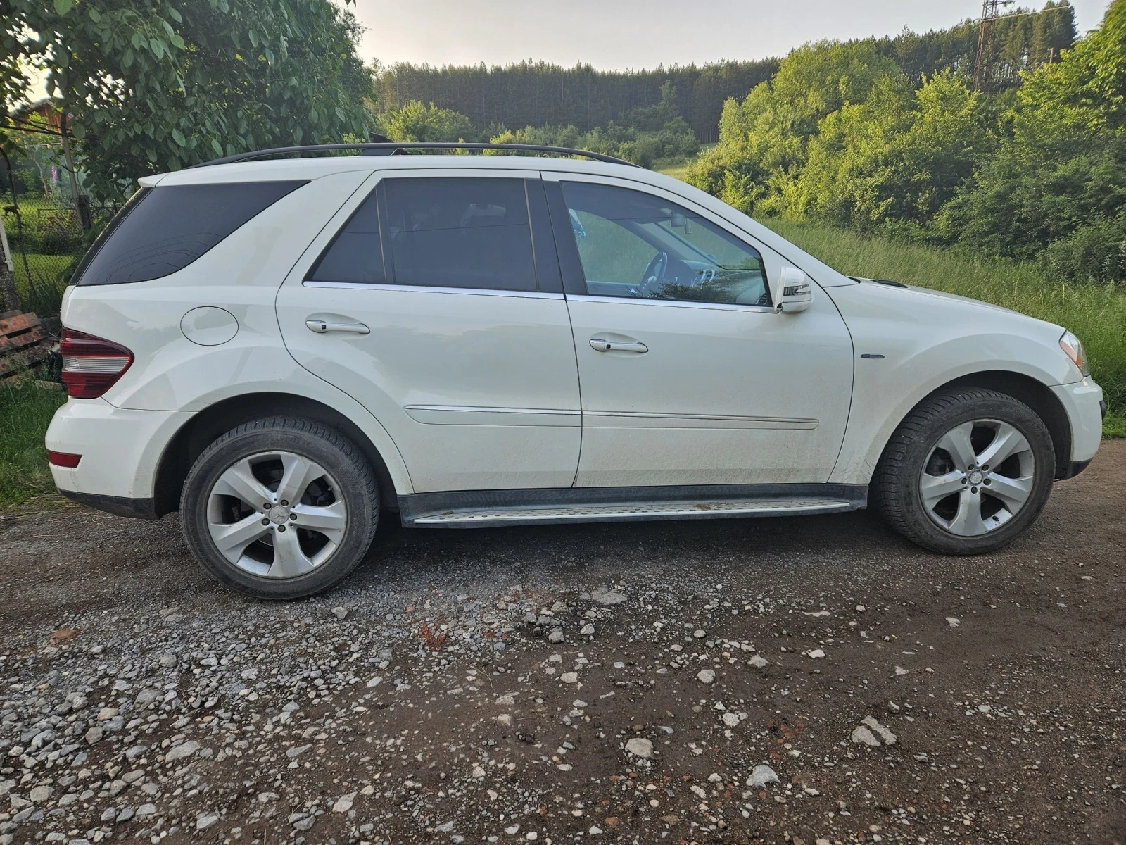 Mercedes-Benz ML 350  - изображение 3