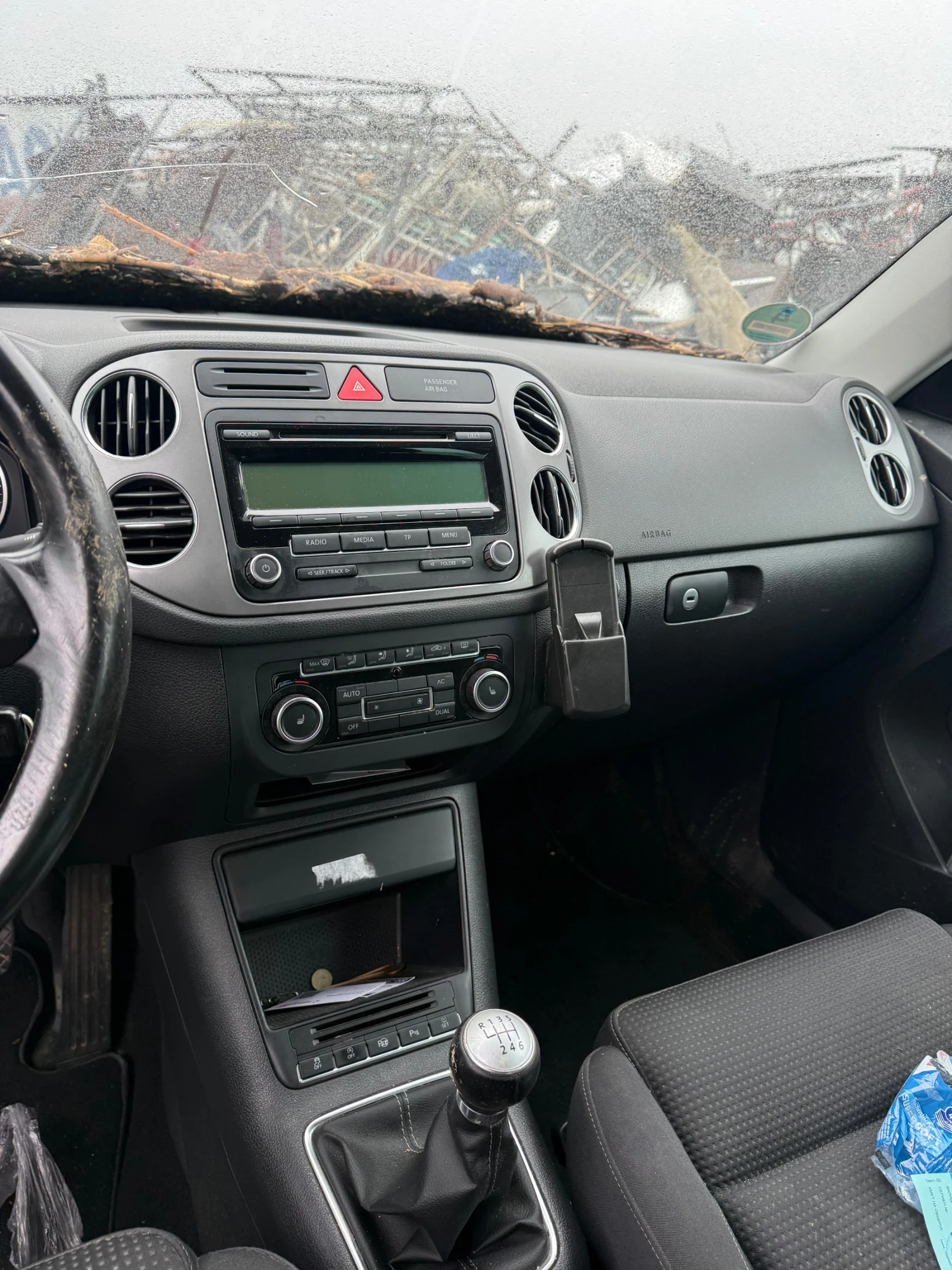 VW Tiguan 2.0TDI - изображение 6