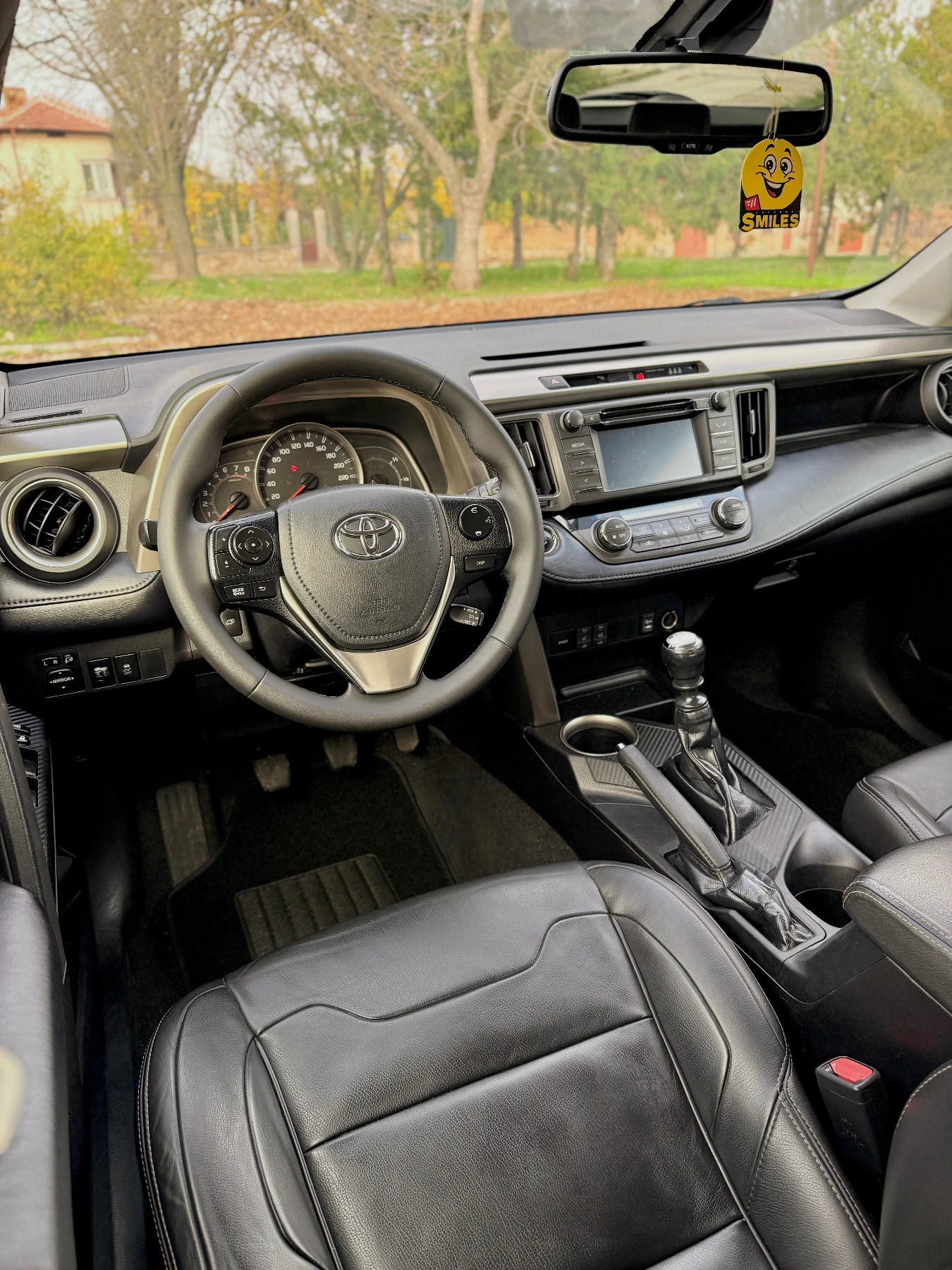 Toyota Rav4 Edition S+ 4x4 2.0i Бензин Keyless Go - изображение 9