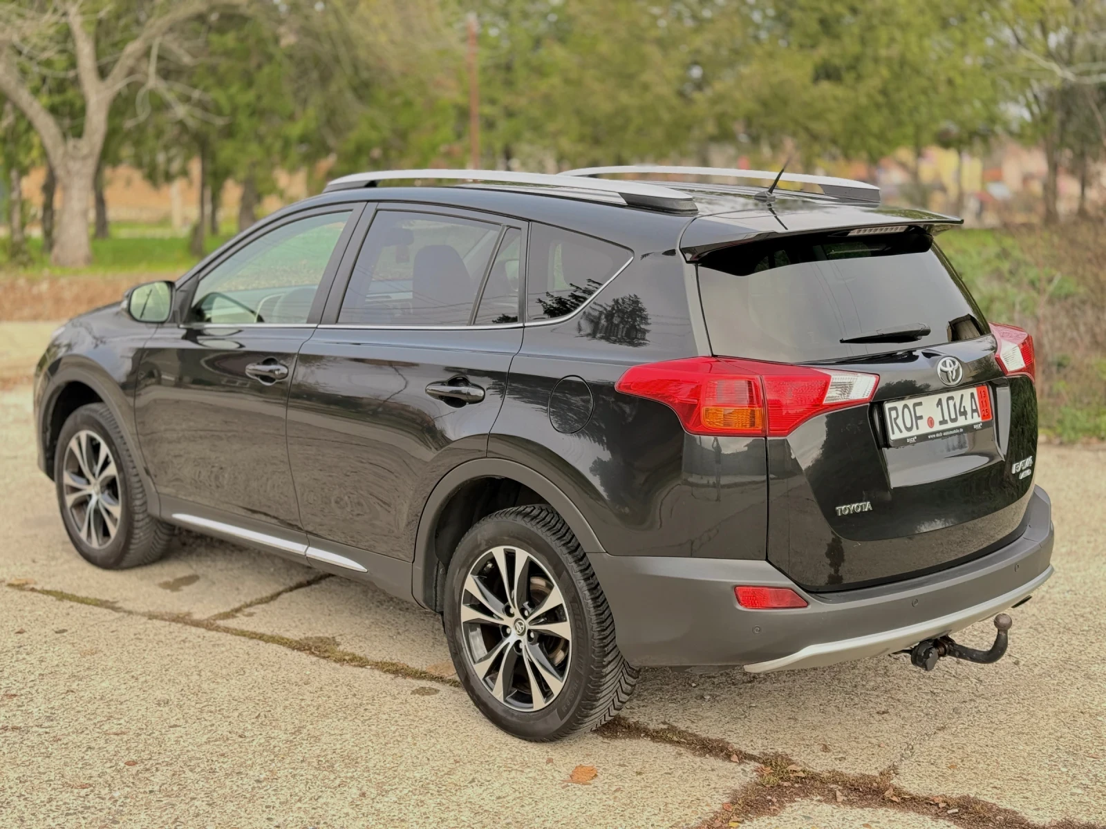 Toyota Rav4 Edition S+ 4x4 2.0i Бензин Keyless Go - изображение 6