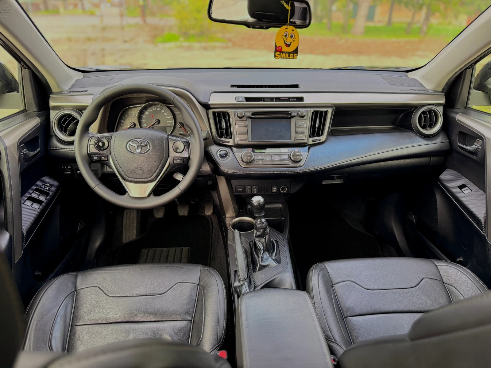 Toyota Rav4 Edition S+ 4x4 2.0i Бензин Keyless Go - изображение 10