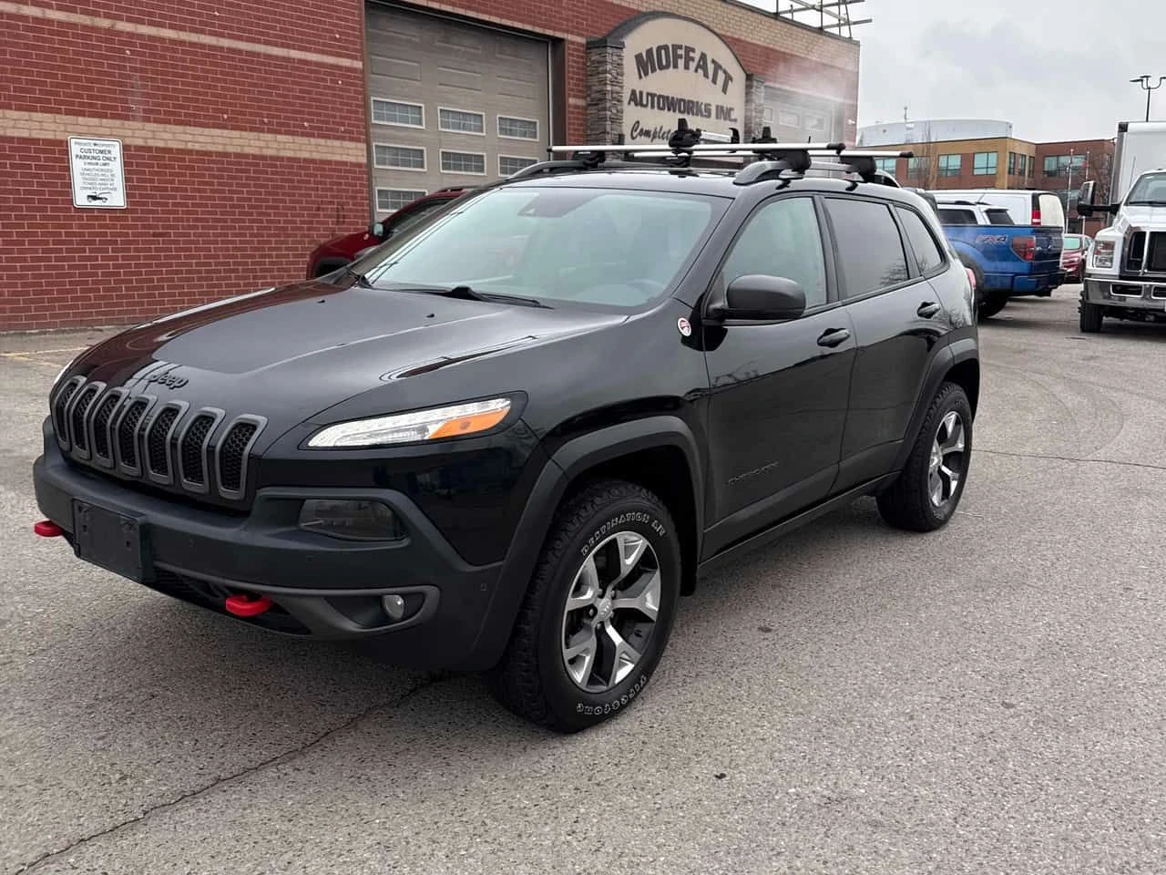 Jeep Cherokee * L Plus Pkg * 2 КЛЮЧА* ПОДГРЕВ* KEYLESS* PANO*  | Auto.bg — изображение 1
