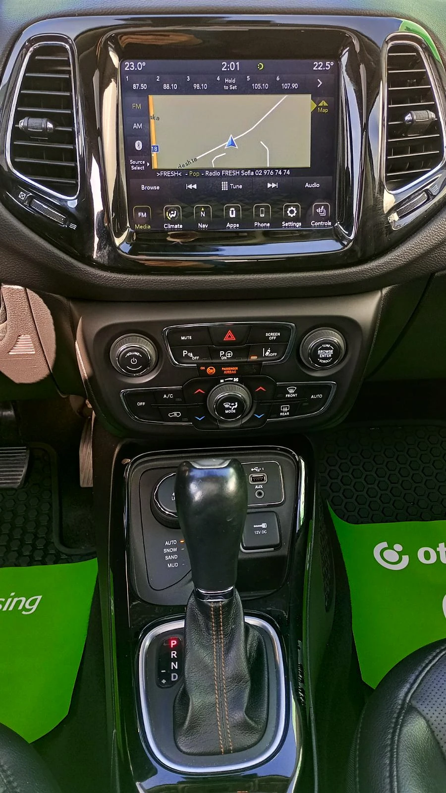 Jeep Compass LIMITED, снимка 10 - Автомобили и джипове - 53903863