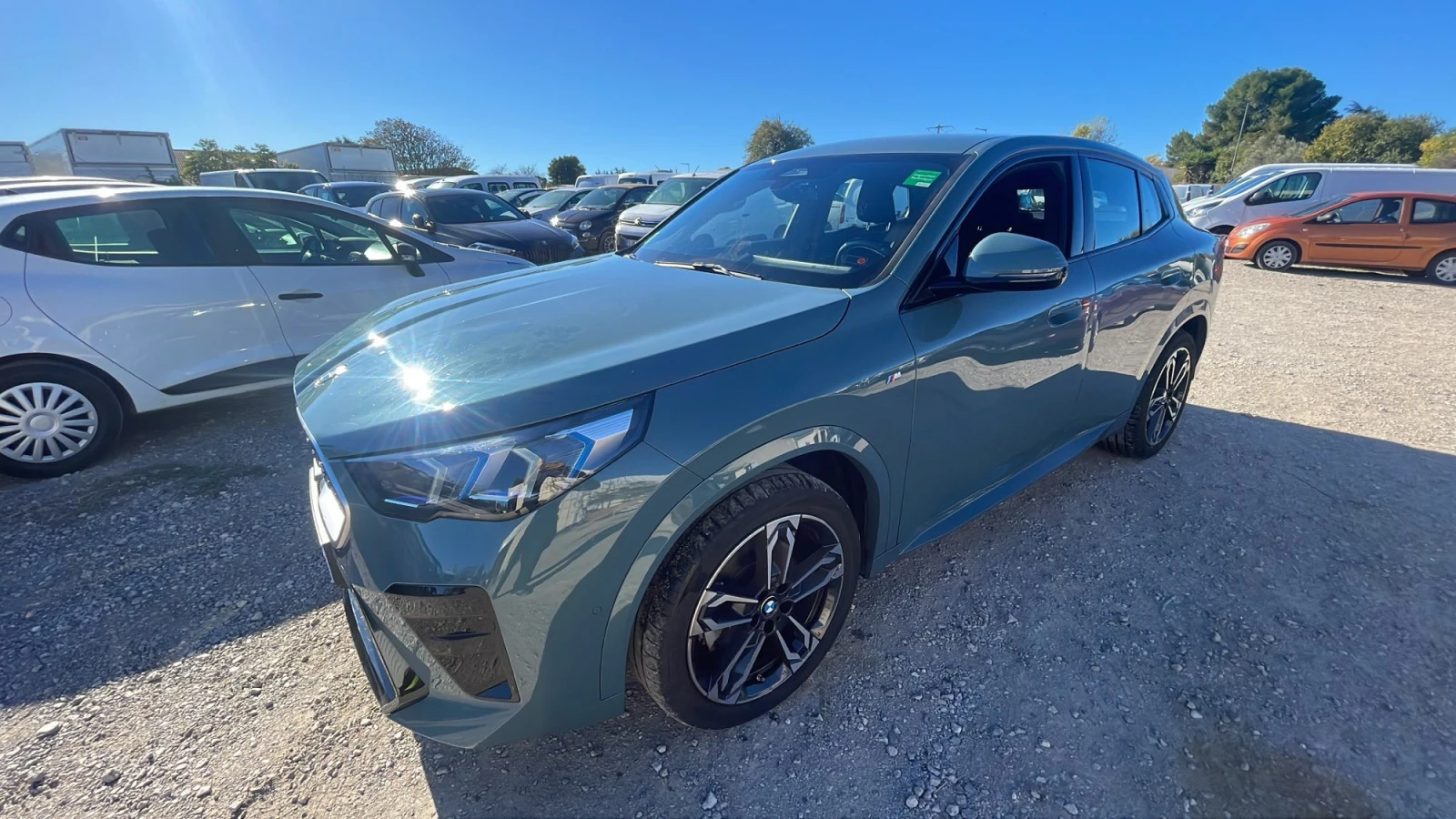 BMW X2 20i M-Pack, снимка 3 - Автомобили и джипове - 54040468