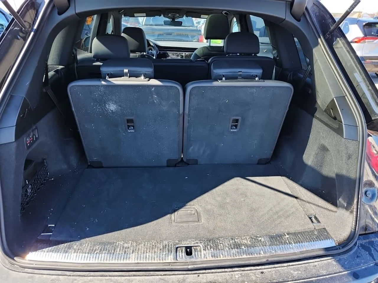 Audi Q7 * PROGRESSIV * 2 КЛЮЧА * DIGITAL * ОБДУХВАНЕ, снимка 15 - Автомобили и джипове - 54209384