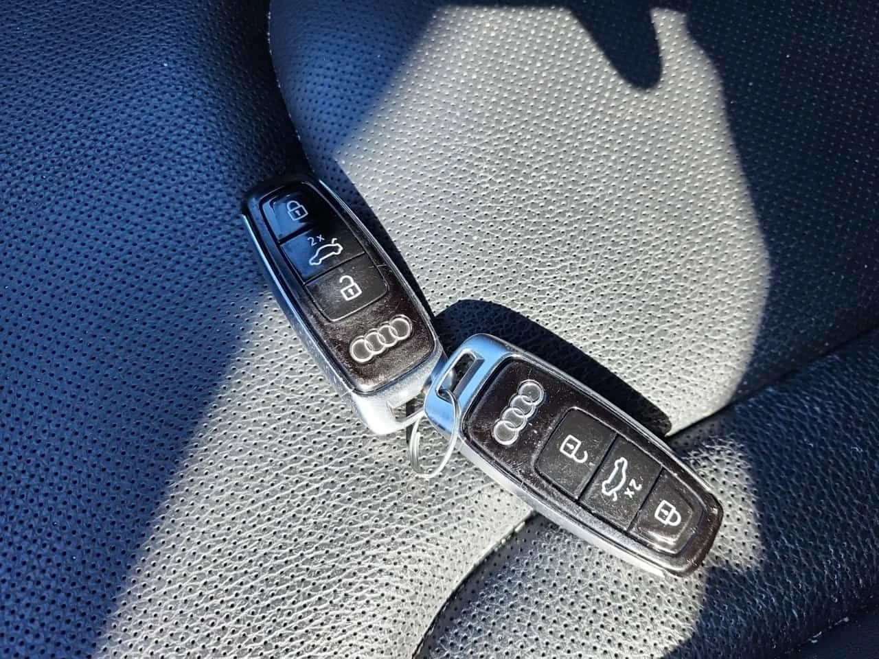 Audi Q7 * PROGRESSIV * 2 КЛЮЧА * DIGITAL * ОБДУХВАНЕ, снимка 8 - Автомобили и джипове - 54209384