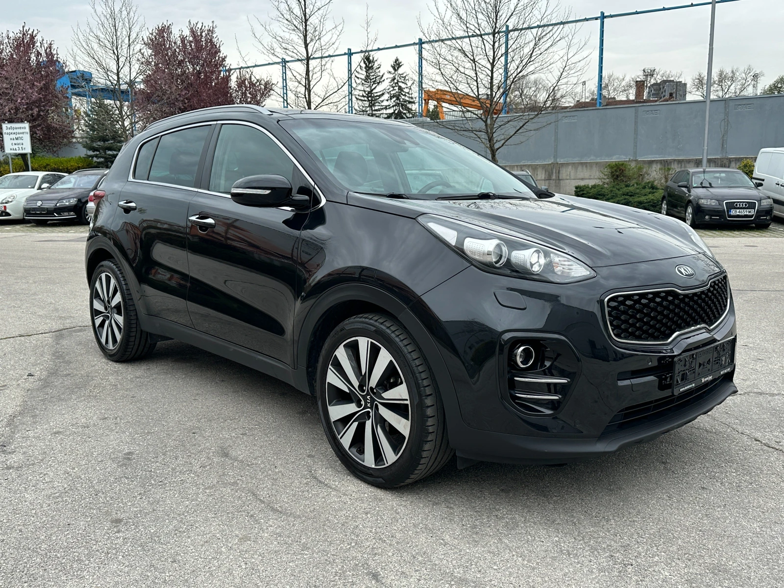 Kia Sportage 1.7CRDi/Автоматик/Панорама, снимка 6 - Автомобили и джипове - 54256135