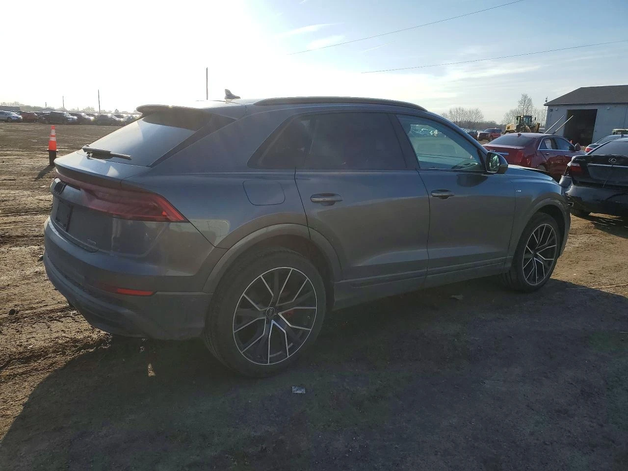 Audi Q8 3.0l Premium Plus S-Line, снимка 3 - Автомобили и джипове - 54881648