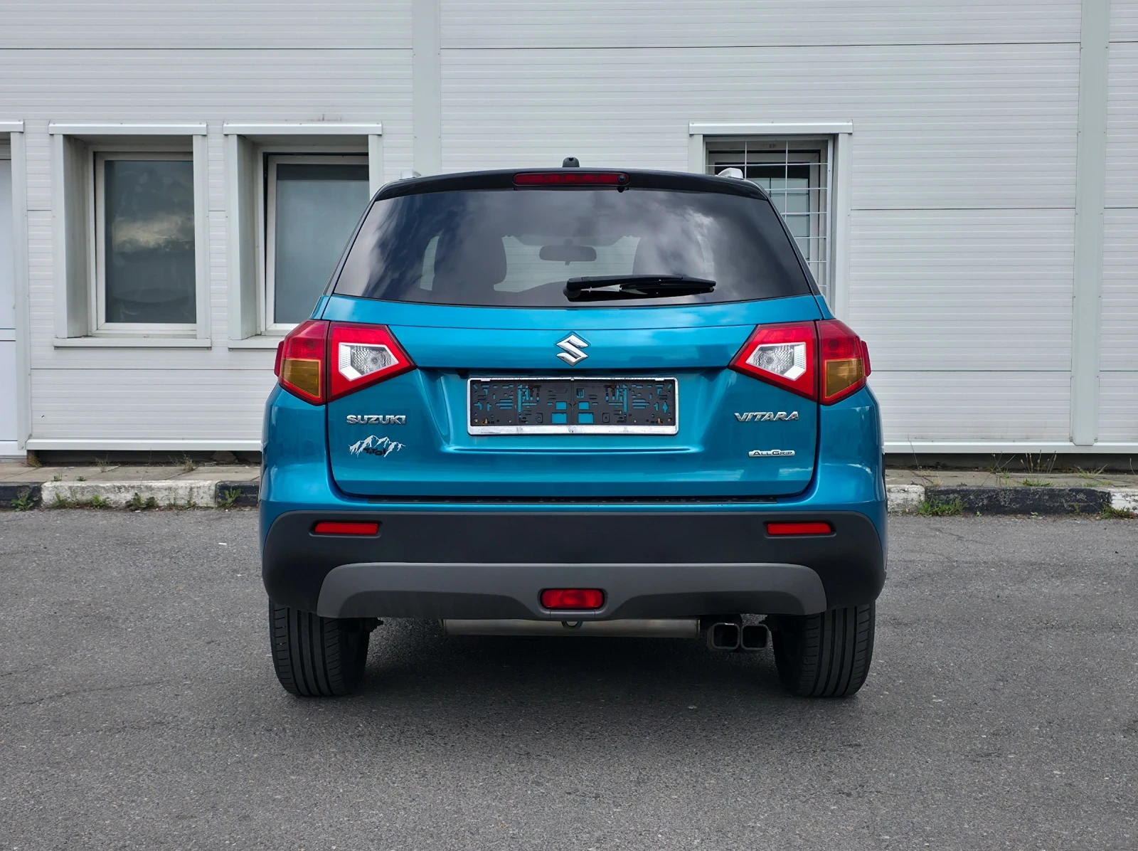 Suzuki Vitara 1.6I All Grip 4x4 Shine, снимка 7 - Автомобили и джипове - 55179042