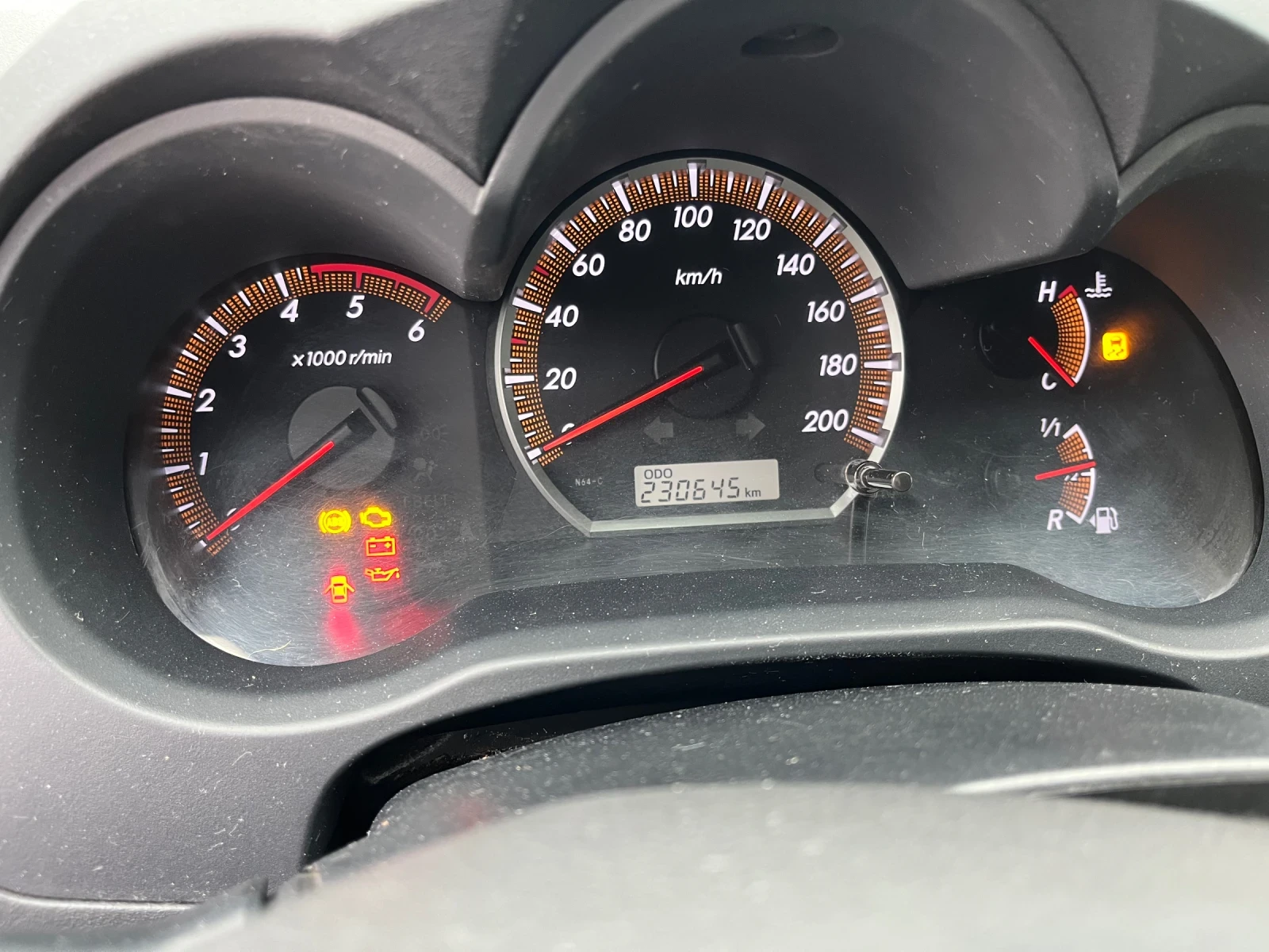 Toyota Hilux, снимка 7 - Автомобили и джипове - 56143725