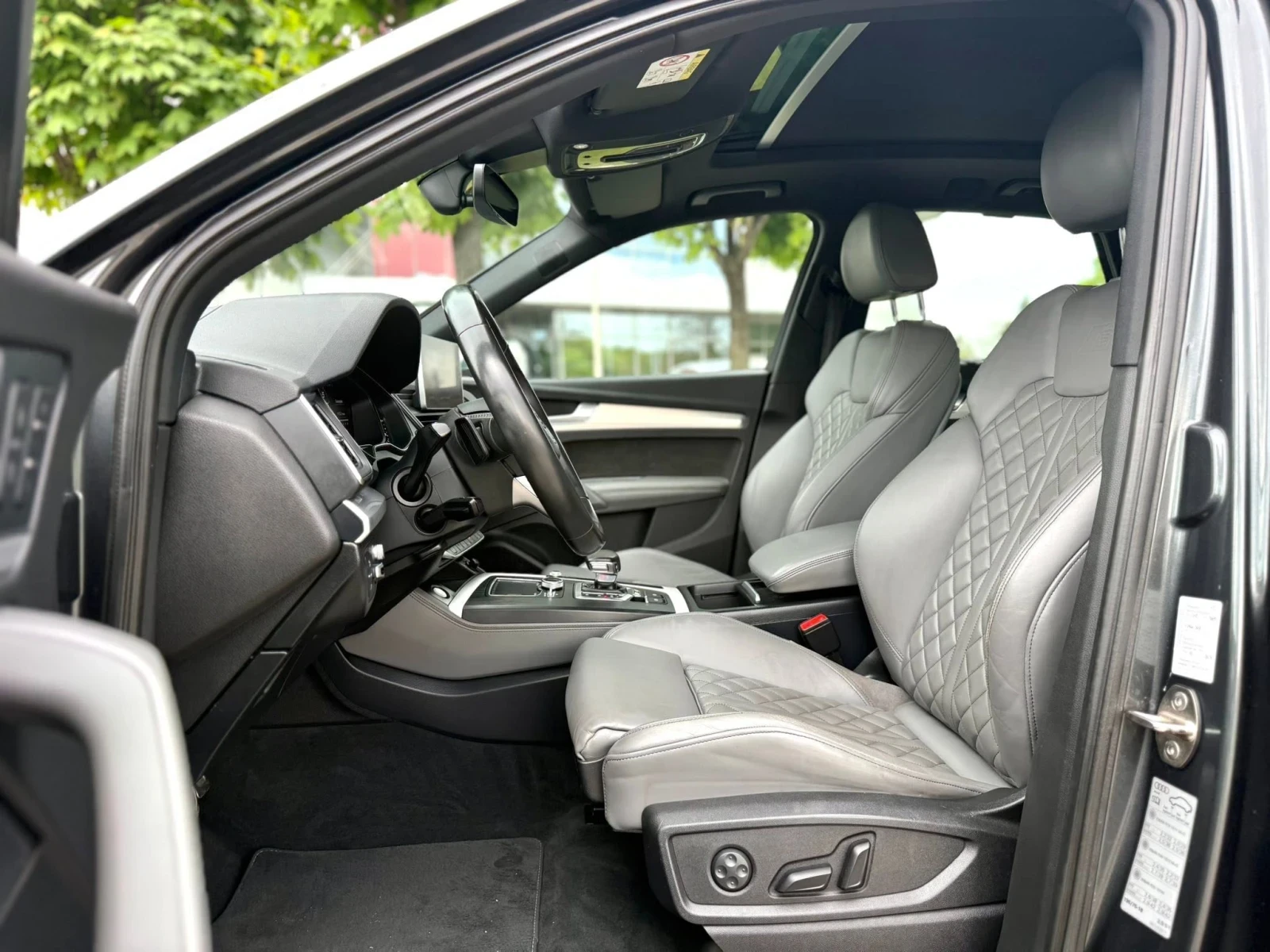 Audi SQ5 100 % Реален пробег, снимка 8 - Автомобили и джипове - 56652029
