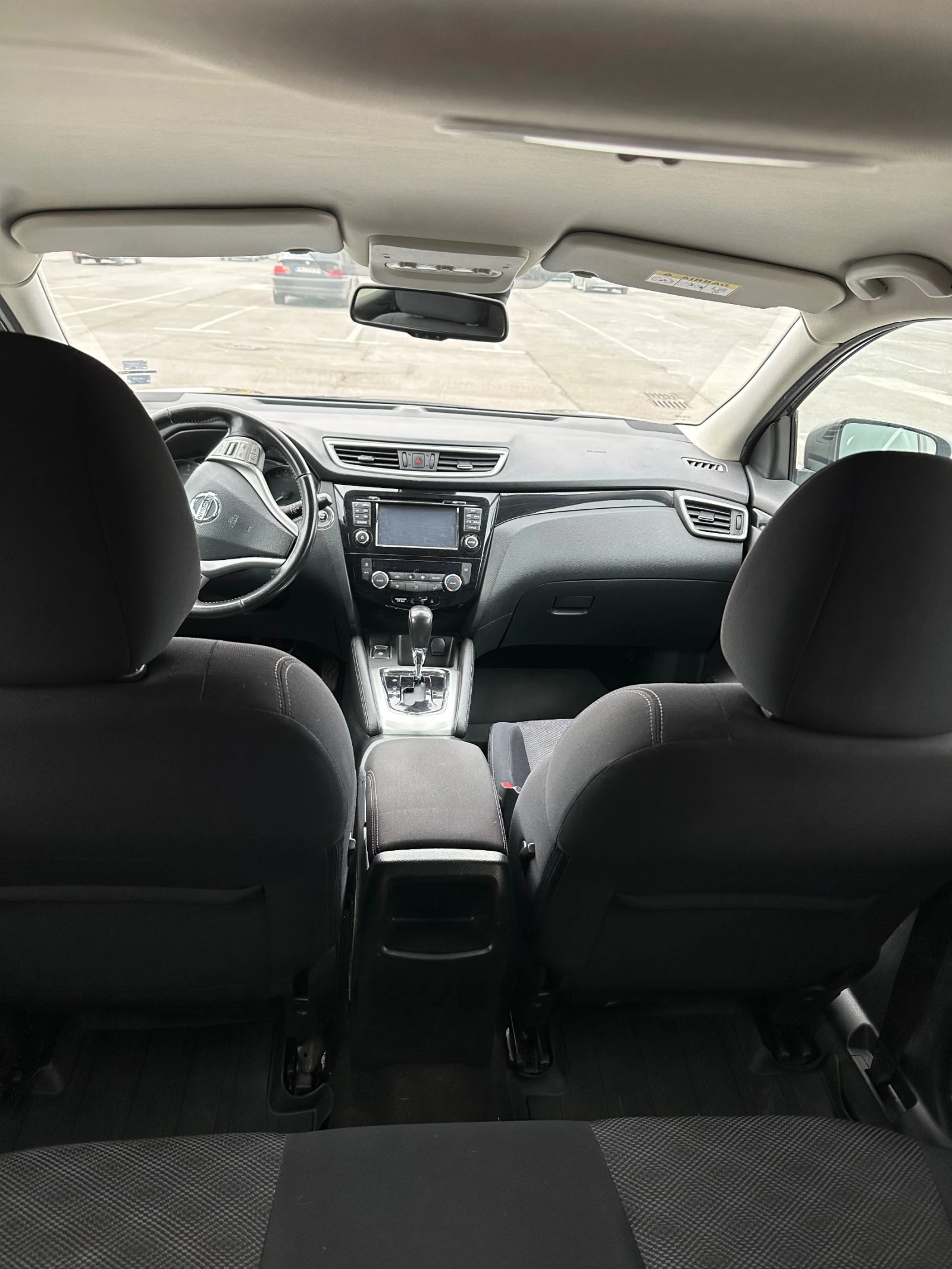 Nissan Qashqai, снимка 4 - Автомобили и джипове - 56713637