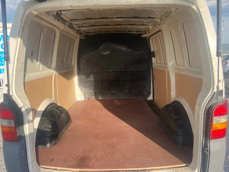 VW T5 1.9 TDI 105к.с , снимка 11 - Бусове и автобуси - 45171255