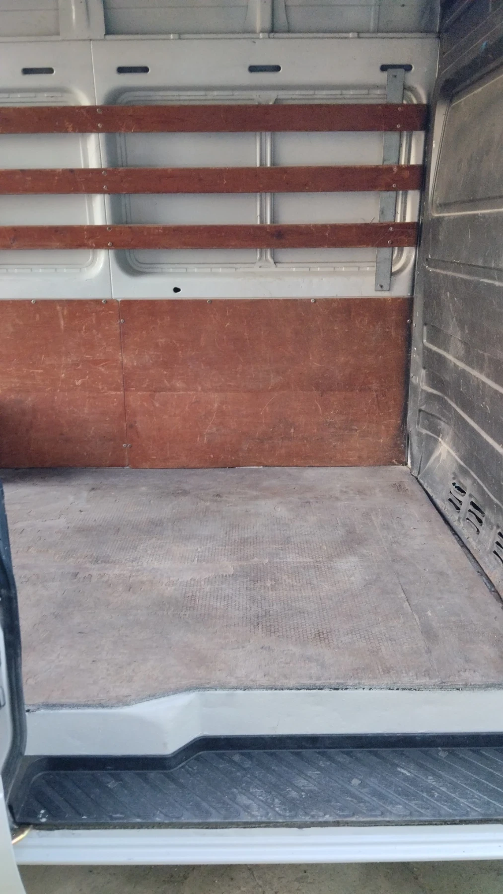 Mercedes-Benz Sprinter 212 Товарен  - изображение 9