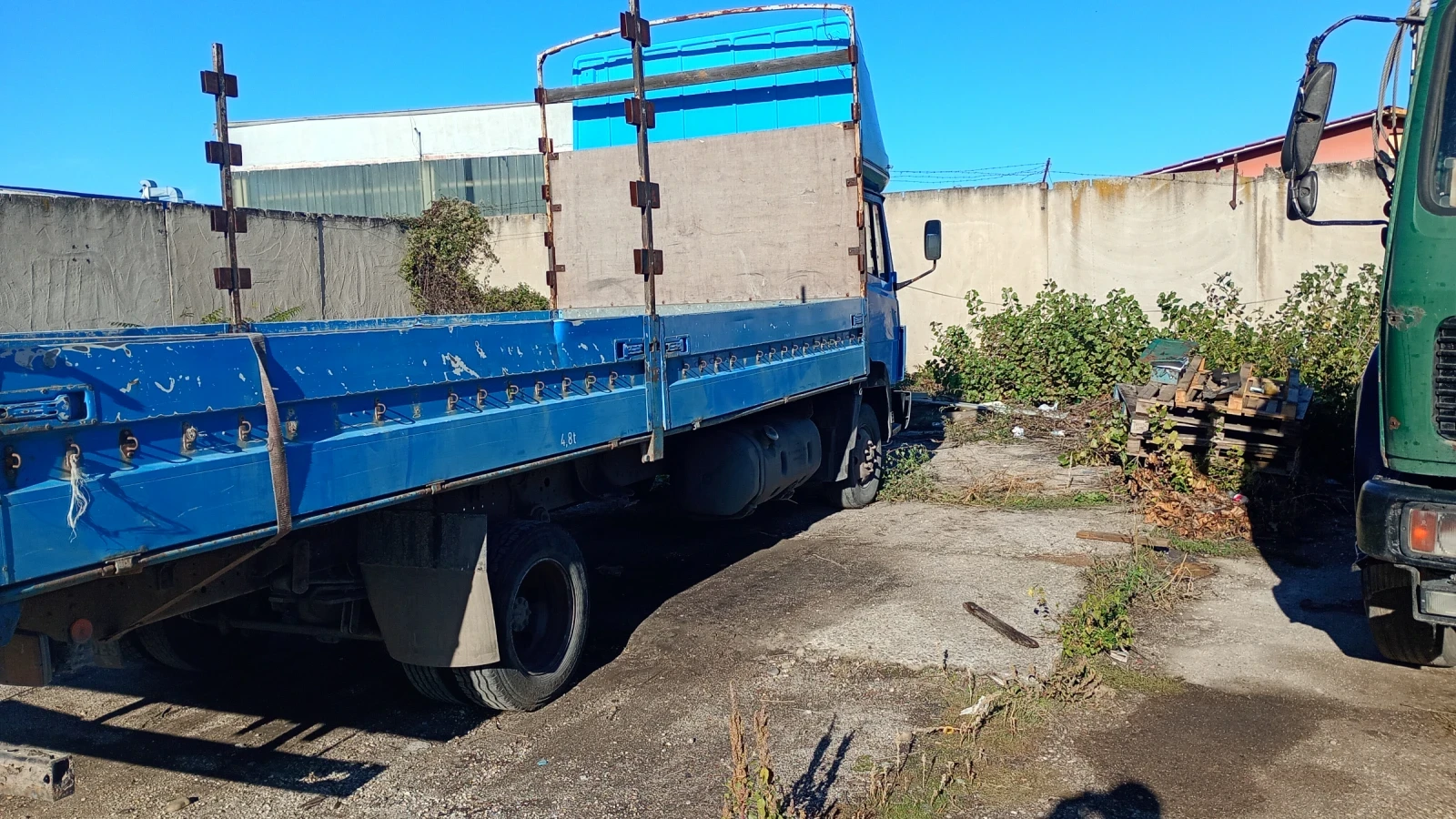 Mercedes-Benz 814 Бордови - изображение 3