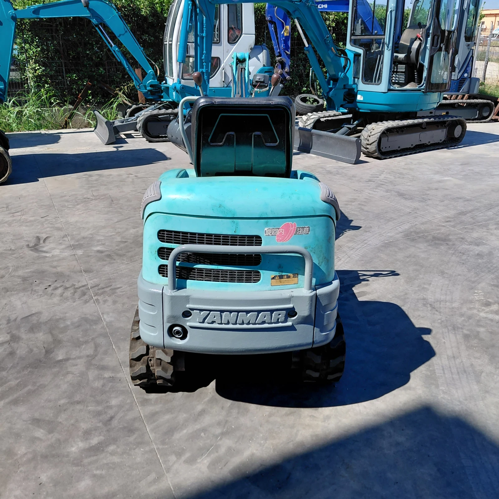 Багер Yanmar B08 * РАЗШИРЯЕМИ ВЕРИГИ * На 2600мч * , снимка 4 - Индустриална техника - 53357264