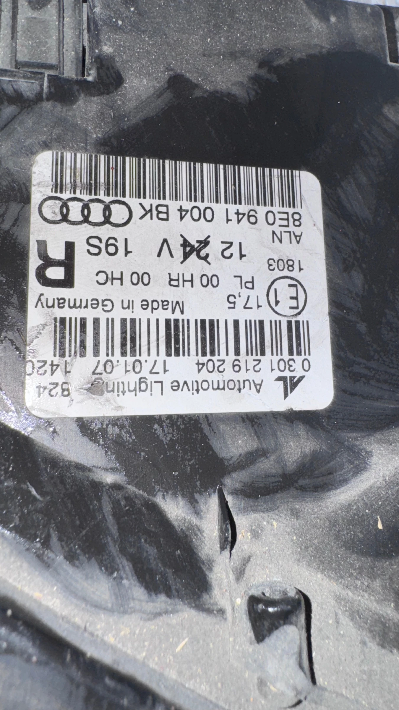   a Audi A4 - 0301219204 / 0301219203 / 8E0941004 / 8E0941003  | Mobile.bg   2