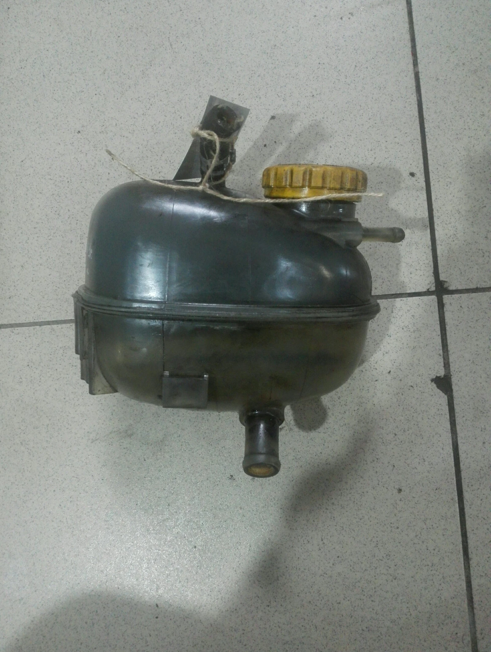 ������� �������� ���� ����� � 1.7��� | Mobile.bg � ����������� 1