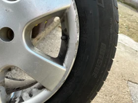 Гуми с джанти Kumho 185/65R15, снимка 3 - Гуми и джанти - 47076255