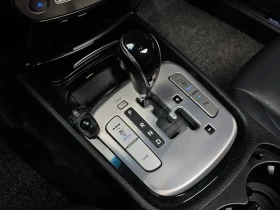 Hyundai Genesis 3.3, снимка 9