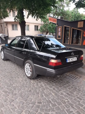 Mercedes-Benz 124, снимка 7
