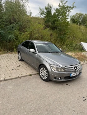  Mercedes-Benz 220