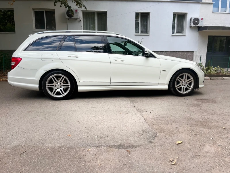 Mercedes-Benz C 220, снимка 5 - Автомобили и джипове - 47286196