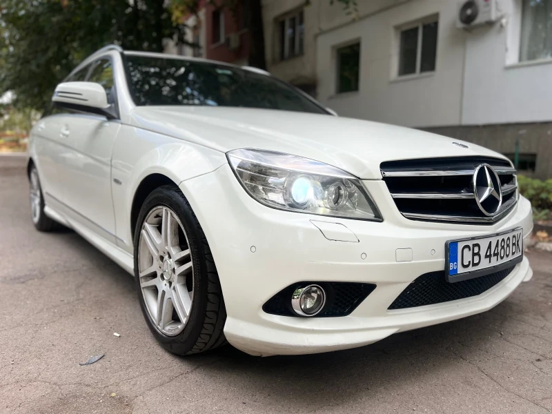 Mercedes-Benz C 220, снимка 2 - Автомобили и джипове - 47286196