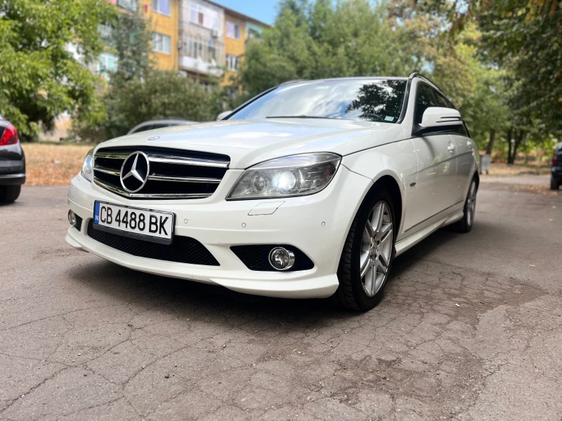 Mercedes-Benz C 220, снимка 3 - Автомобили и джипове - 47286196