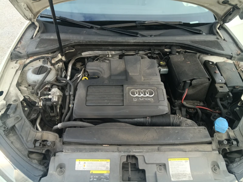 Audi A3 1.4 METAN G-TRON, снимка 13 - Автомобили и джипове - 48338807