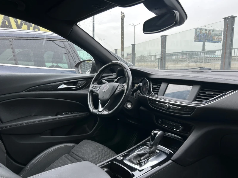 Opel Insignia 2.0/CDTI/DISTRONIC/TOP, снимка 12 - Автомобили и джипове - 49889858