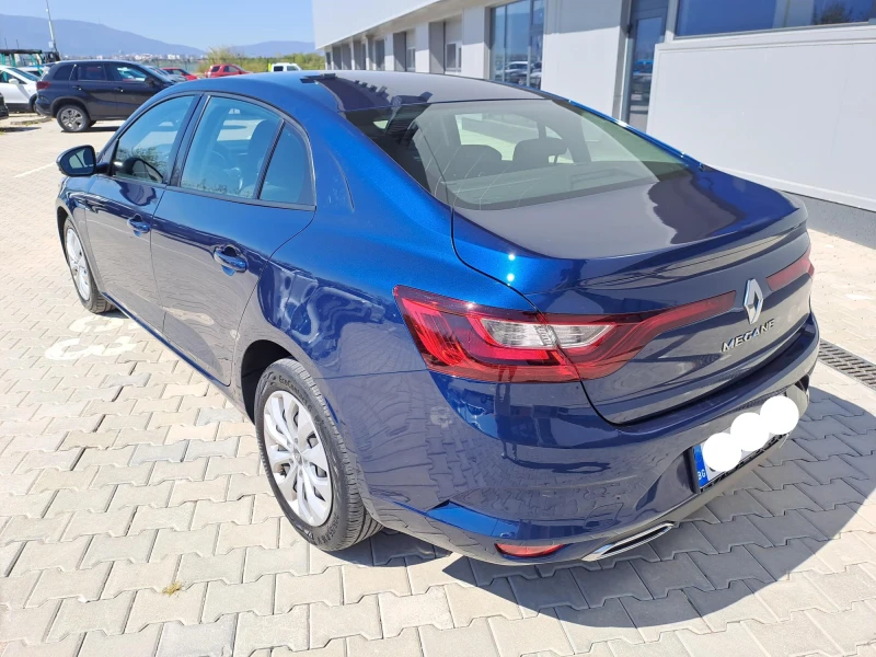 Renault Megane 1.3 Sedan TCe Life  140к.с. Коледен Бонус 5%, снимка 6 - Автомобили и джипове - 51594108