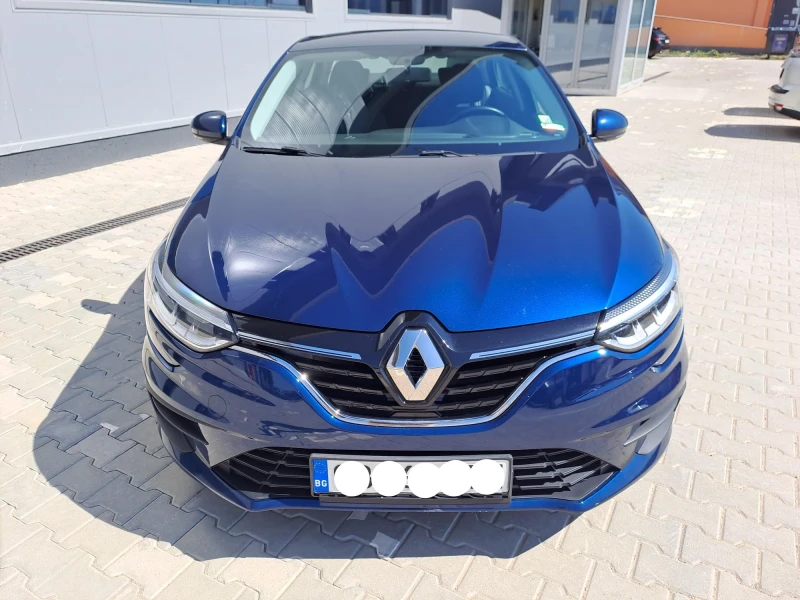 Renault Megane 1.3 Sedan TCe Life  140к.с. Коледен Бонус 5%, снимка 2 - Автомобили и джипове - 51594108