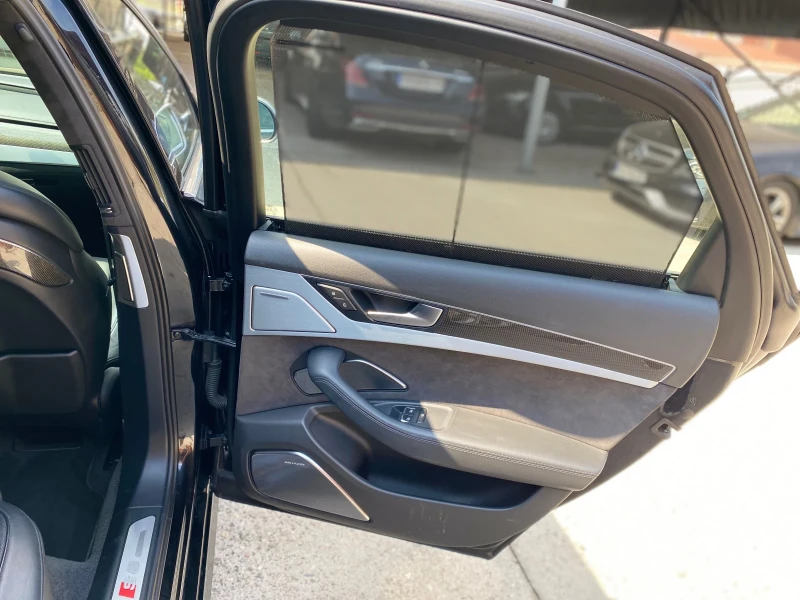 Audi S8 НОВ ВНОС ТОП ЛИЗИНГ, снимка 10 - Автомобили и джипове - 51690075