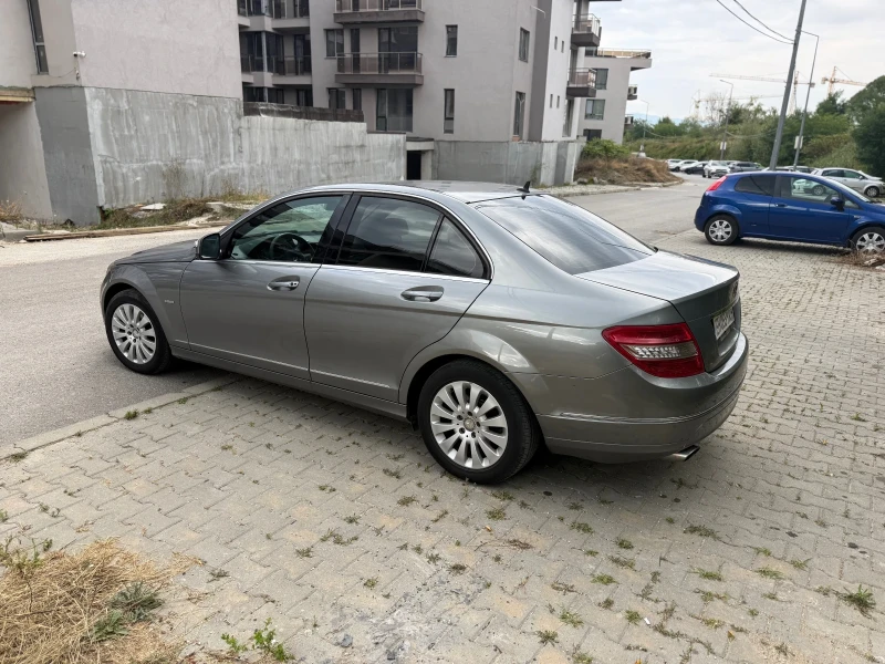 Mercedes-Benz 220, снимка 8 - Автомобили и джипове - 51883216