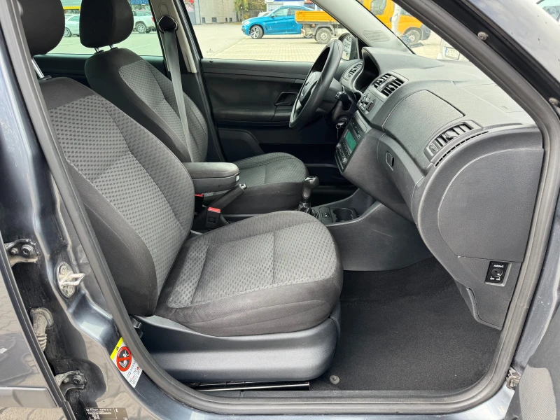 Skoda Fabia 1.2 TDI, снимка 9 - Автомобили и джипове - 52597859
