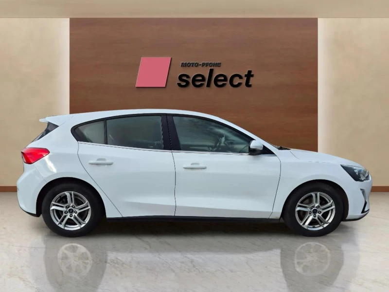Ford Focus 1.5 EcoBlue, снимка 4 - Автомобили и джипове - 53268572