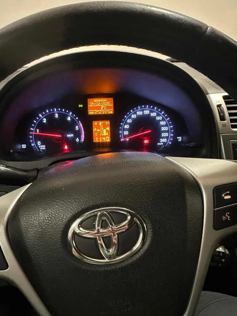 Toyota Avensis, снимка 2 - Автомобили и джипове - 53355134