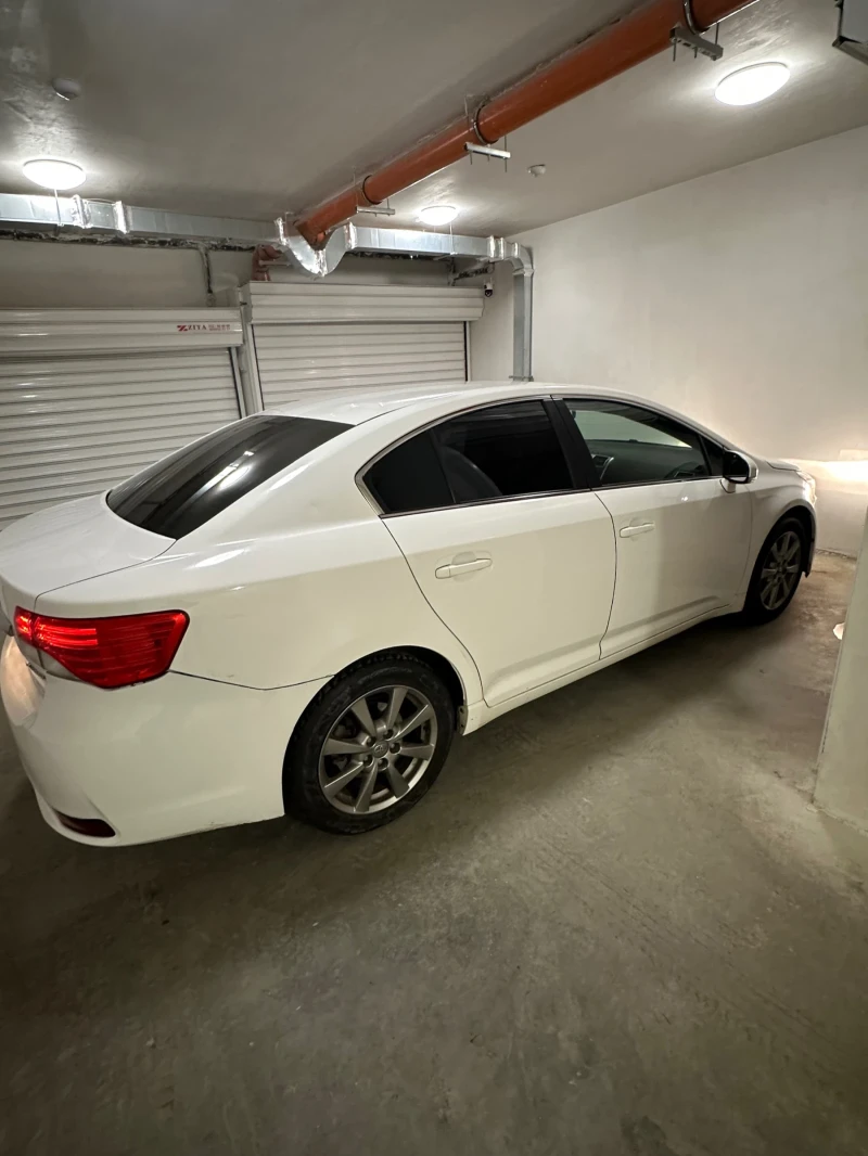 Toyota Avensis, снимка 9 - Автомобили и джипове - 53355134