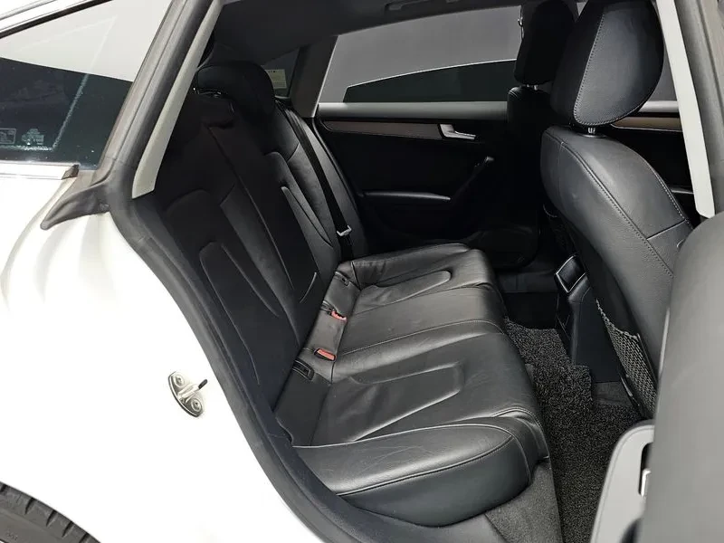 Audi A5, снимка 12 - Автомобили и джипове - 52572856