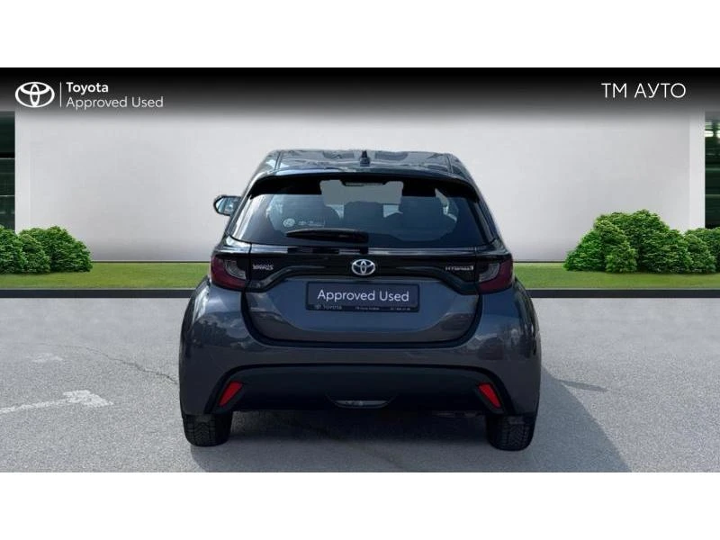 Toyota Yaris 1.5HSD LIGHT, снимка 4 - Автомобили и джипове - 54351003