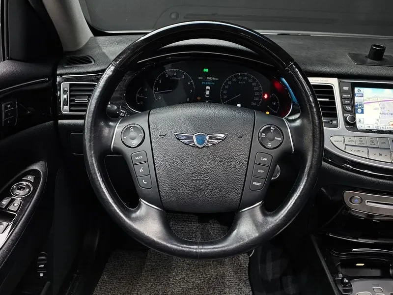 Hyundai Genesis 3.3, снимка 13 - Автомобили и джипове - 54615926