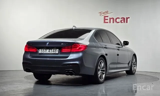 BMW 530 xDrive M Sport Plus | 360 CAM | HUD | DISTRONIC | , снимка 2 - Автомобили и джипове - 54672726