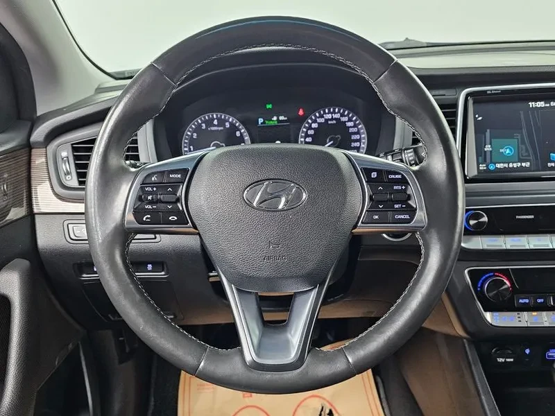 Hyundai Sonata New Rise 2.0 Premium Special, снимка 15 - Автомобили и джипове - 55260187