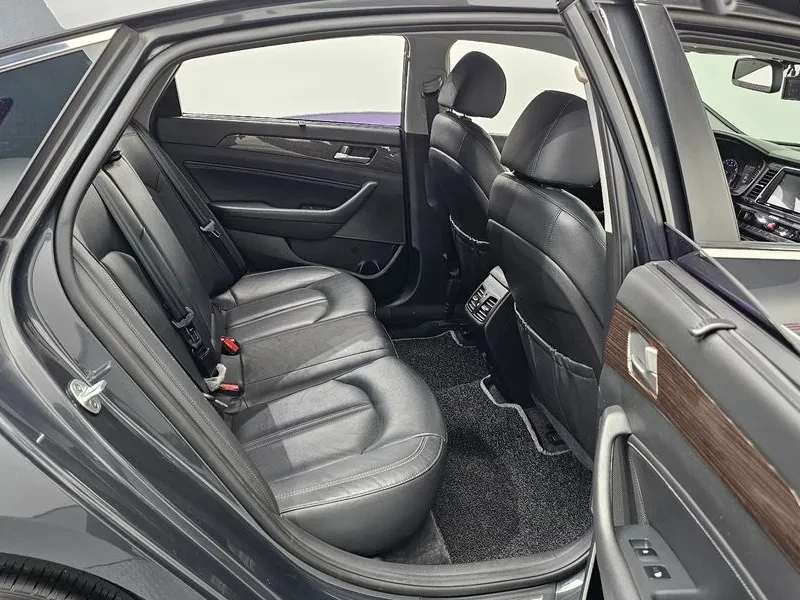 Hyundai Sonata New Rise 2.0 Premium Special, снимка 11 - Автомобили и джипове - 55260187