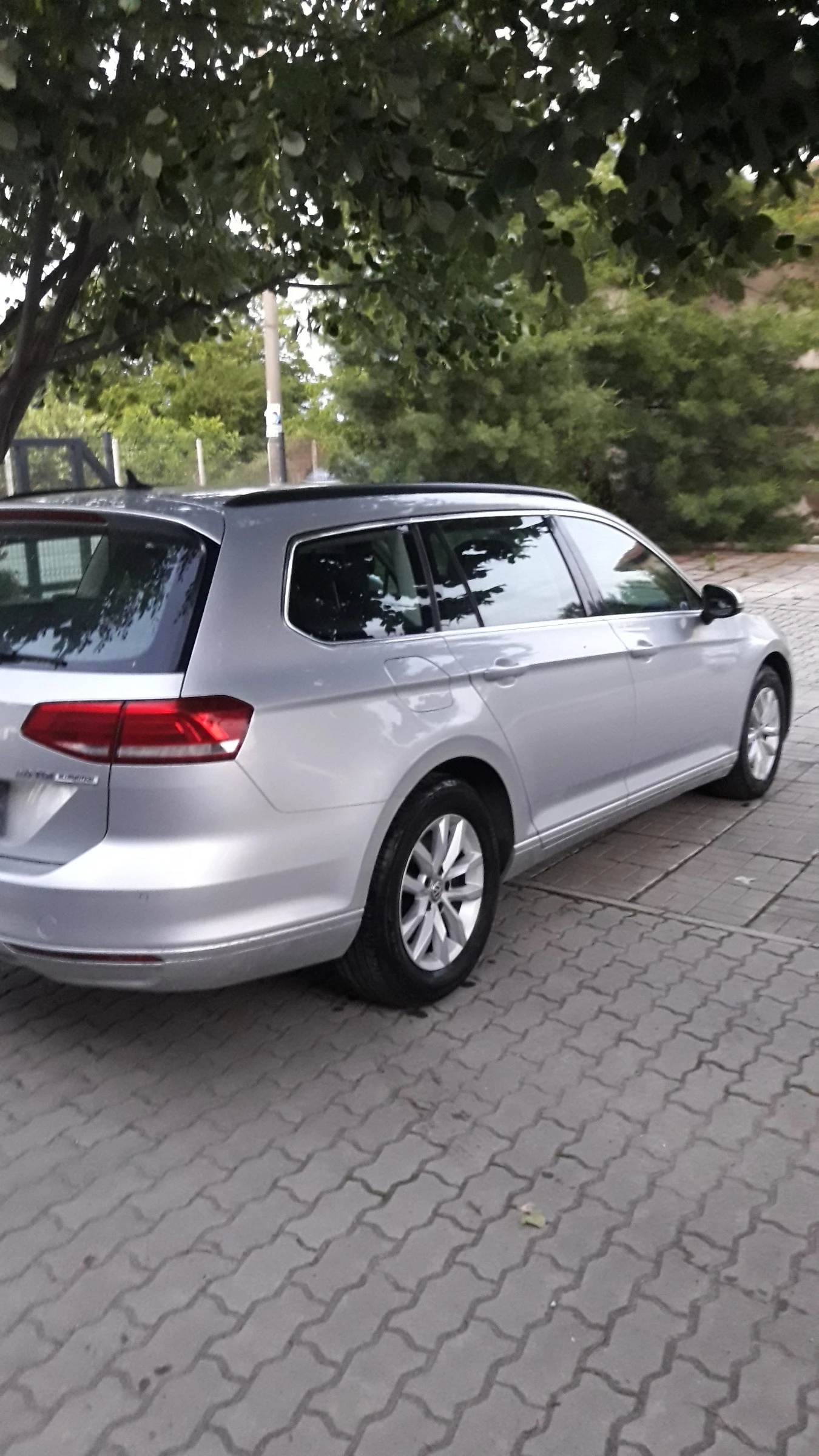 VW Passat 2.0d, NAVI, 360 камера - изображение 3